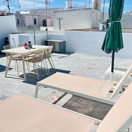 Vivienda Carolina•terraza Privada Y Parking• Apartamento Conil De La Frontera